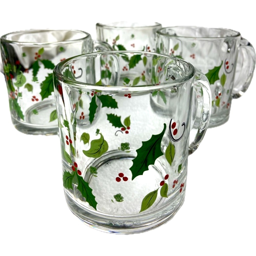 Vintage numbered Christmas Holly Mugs set of 4 made in USA